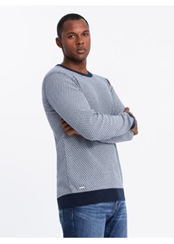 Dzianinowy sweter męski RELAXED FIT we wzory – granatowy V1 OM-SWSW-0111 ze sklepu ombre w kategorii Swetry męskie - zdjęcie 176444771