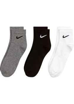 Skarpety Everyday Lightweight Ankle 3 pary Nike ze sklepu SPORT-SHOP.pl w kategorii Skarpetki męskie - zdjęcie 176550873