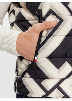 Tommy Hilfiger Kamizelka New York MW0MW34020 Beżowy Regular Fit ze sklepu MODIVO w kategorii Kamizelki męskie - zdjęcie 176605260