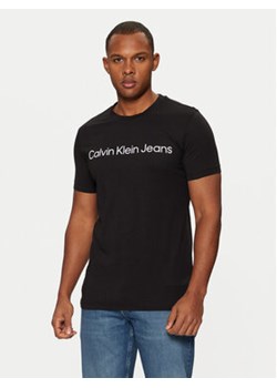 Calvin Klein Jeans T-Shirt J30J322552 Czarny Slim Fit ze sklepu MODIVO w kategorii T-shirty męskie - zdjęcie 176651864