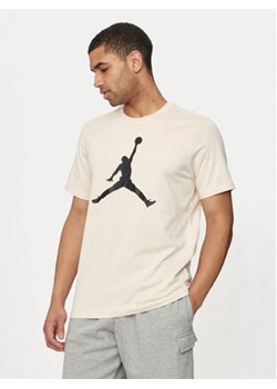 Nike T-Shirt CJ0921 Beżowy Regular Fit ze sklepu MODIVO w kategorii T-shirty męskie - zdjęcie 176652302