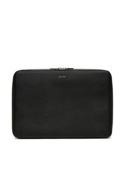 Calvin Klein Etui na laptopa Ck Sleek Folio K50K513035 Czarny ze sklepu MODIVO w kategorii Torby na laptopa - zdjęcie 176791923