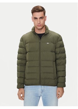 Tommy Jeans Kurtka puchowa DM0DM18909 Zielony Regular Fit ze sklepu MODIVO w kategorii Kurtki męskie - zdjęcie 176798262