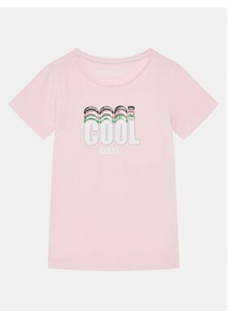 Guess T-Shirt K5RI17 K6YW4 Różowy Regular Fit ze sklepu MODIVO w kategorii Bluzki dziewczęce - zdjęcie 177020023