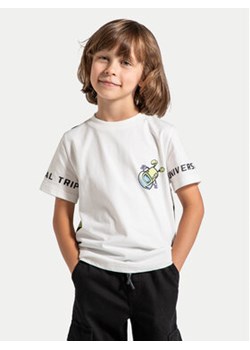 Coccodrillo T-Shirt ZC4143202WBK Biały Regular Fit ze sklepu MODIVO w kategorii T-shirty chłopięce - zdjęcie 177084224