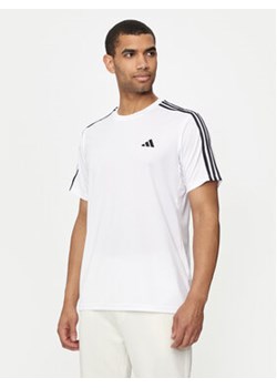 adidas Koszulka techniczna Train Essentials 3-Stripes IB8151 Biały Regular Fit ze sklepu MODIVO w kategorii T-shirty męskie - zdjęcie 177138270