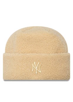 New Era Czapka Borg New York Yankees Cuff Knit Beanie 60580756 Beżowy ze sklepu MODIVO w kategorii Czapki zimowe damskie - zdjęcie 177250460