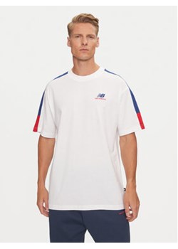 New Balance T-Shirt Classics MT43526NNY Niebieski Relaxed Fit ze sklepu MODIVO w kategorii T-shirty męskie - zdjęcie 177278204