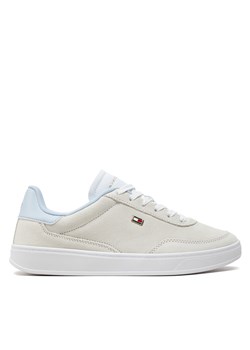 Sneakersy Tommy Hilfiger Heritage Court Sneaker FW0FW07890 Biały ze sklepu eobuwie.pl w kategorii Trampki damskie - zdjęcie 177382644