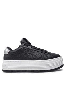 Sneakersy Calvin Klein Jeans Bold Flatf Low Mix Ohb YW0YW01632 Czarny ze sklepu eobuwie.pl w kategorii Buty sportowe damskie - zdjęcie 177383742