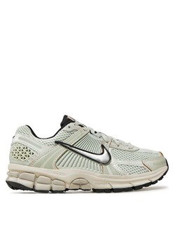 Sneakersy Nike Zoom Vomero 5 FN6742 001 Zielony ze sklepu eobuwie.pl w kategorii Buty sportowe damskie - zdjęcie 177409381