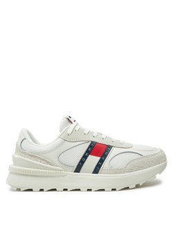 Sneakersy Tommy Jeans Tjm Technical Runner Ess EM0EM01537 Biały ze sklepu eobuwie.pl w kategorii Buty sportowe męskie - zdjęcie 177409890