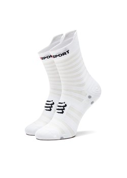 Skarpety wysokie unisex Compressport Pro Racing Socks V4.0 Ultralight Run High XU00050B Biały ze sklepu eobuwie.pl w kategorii Skarpetki damskie - zdjęcie 177417802