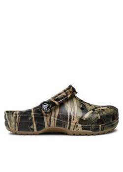 Crocs Klapki Classic Realtree 12132 Zielony ze sklepu MODIVO w kategorii Klapki damskie - zdjęcie 177424362