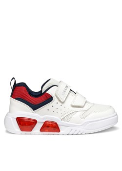 Sneakersy Geox J Illuminus J55GVA 014BU C0050 D Biały ze sklepu eobuwie.pl w kategorii Buty sportowe dziecięce - zdjęcie 177445480