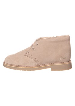 Clarks Skórzane trzewiki &quot;Desert Boot2&quot; w kolorze beżowym ze sklepu Limango Polska w kategorii Buty zimowe dziecięce - zdjęcie 177476764