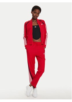 adidas Dres Teamsport IX1109 Czerwony Slim Fit ze sklepu MODIVO w kategorii Dresy damskie - zdjęcie 177536872