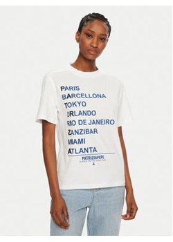 Patrizia Pepe T-Shirt 8M1687/J261-W103 Biały Regular Fit ze sklepu MODIVO w kategorii Bluzki damskie - zdjęcie 177543282