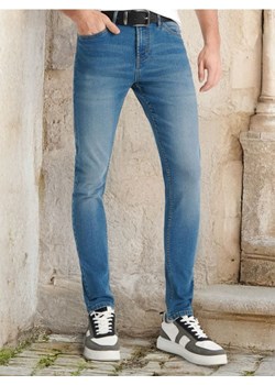 Sinsay - Jeansy skinny - niebieski ze sklepu Sinsay w kategorii Jeansy męskie - zdjęcie 177554950