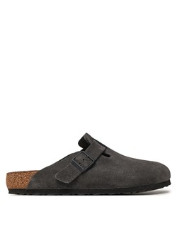 Klapki Birkenstock Boston 1028602 Szary ze sklepu eobuwie.pl w kategorii Klapki męskie - zdjęcie 177559642