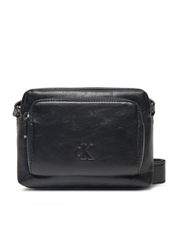 Saszetka Calvin Klein Jeans Tumbled Camera Bag Pu K50K512988 Czarny ze sklepu eobuwie.pl w kategorii Saszetki - zdjęcie 177559740