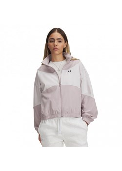 Damska kurtka treningowa Under Armour UA Rival Woven Jacket - różowa ze sklepu Sportstylestory.com w kategorii Kurtki damskie - zdjęcie 177576502
