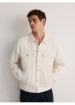 Reserved - Sztruksowa kurtka z kołnierzem - złamana biel ze sklepu Reserved w kategorii Kurtki męskie - zdjęcie 177579254