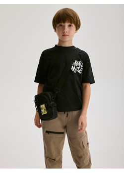 Reserved - Spodnie jogger - brązowy - id: 874BE-84X - marki Reserved - 177585504 Reserved - Spodnie jogger - brązowy ze sklepu Reserved w kategorii Spodnie chłopięce - zdjęcie 177585504