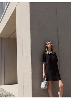 Reserved - Sukienka z ozdobnym kołnierzem - czarny ze sklepu Reserved w kategorii Sukienki - zdjęcie 177586554