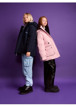 Reserved - Wodoodporna kurtka z kapturem - pastelowy róż ze sklepu Reserved w kategorii Kurtki dziewczęce - zdjęcie 177586582