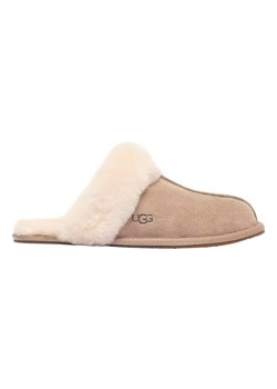 UGG Skórzane kapcie &quot;Scuffette II&quot; w kolorze beżowym ze sklepu Limango Polska w kategorii Kapcie damskie - zdjęcie 177644941