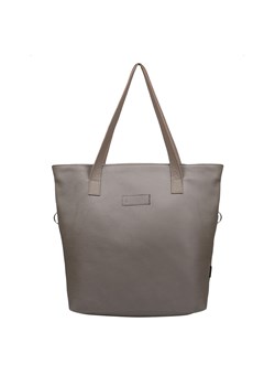 beżowa skórzana torebka damska shopperka zapinana na zamek Jessica ze sklepu Słoń Torbalski w kategorii Torby Shopper bag - zdjęcie 177650044