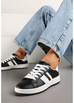 Czarne Płaskie Sneakersy z Paskiem Quinesi ze sklepu renee.pl w kategorii Buty sportowe damskie - zdjęcie 177654212