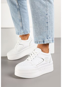 Biało-Srebrne Sneakersy Vices na Platformie Ozdobione Metalicznymi Aplikacjami Nelanil ze sklepu renee.pl w kategorii Buty sportowe damskie - zdjęcie 177655401