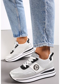 Srebrne Brokatowe Sneakersy do Kostki z Dekoracyjną Klamerką Rayla ze sklepu renee.pl w kategorii Buty sportowe damskie - zdjęcie 177676082