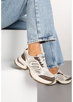 Beżowo-Brązowe Sneakersy na Platformie z Tłoczeniem z Geometrycznym Motywem Delothiel ze sklepu renee.pl w kategorii Buty sportowe damskie - zdjęcie 177677360