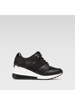 Sneakers Clara Barson WS2229-23 ze sklepu ccc.eu w kategorii Buty sportowe damskie - zdjęcie 177705370