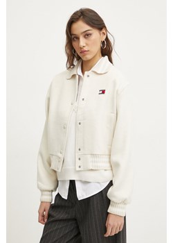 Tommy Jeans kurtka z domieszką wełny kolor beżowy przejściowa oversize DW0DW20165 ze sklepu ANSWEAR.com w kategorii Kurtki damskie - zdjęcie 177754564