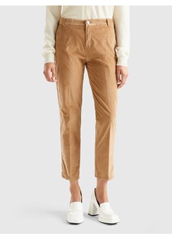 Benetton Spodnie chino w kolorze beżowym ze sklepu Limango Polska w kategorii Spodnie damskie - zdjęcie 177804363