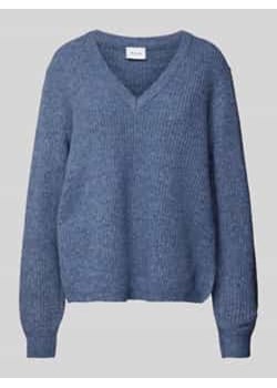 Sweter z dzianiny z obniżonymi ramionami model ‘BELUNA’ ze sklepu Peek&Cloppenburg  w kategorii Swetry damskie - zdjęcie 177809663