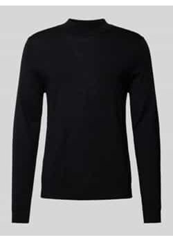 Sweter z dzianiny ze stójką model ‘TRAY’ ze sklepu Peek&Cloppenburg  w kategorii Swetry męskie - zdjęcie 177823814