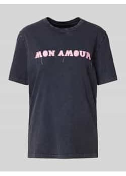 T-shirt z nadrukiem z napisem model ‘EDWIN’ ze sklepu Peek&Cloppenburg  w kategorii Bluzki damskie - zdjęcie 177845130