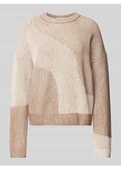 Sweter z dzianiny o kroju oversized z prążkowanymi wykończeniami model ‘MAYRAA’ ze sklepu Peek&Cloppenburg  w kategorii Swetry damskie - zdjęcie 177859001