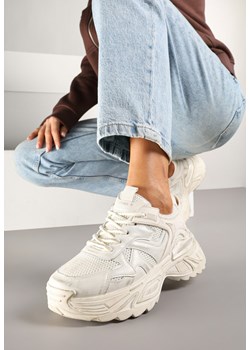 Beżowe Sneakersy w Streetwearowym Stylu na Podeszwie z Tłoczeniami Neodeoriel ze sklepu renee.pl w kategorii Buty sportowe damskie - zdjęcie 177892671