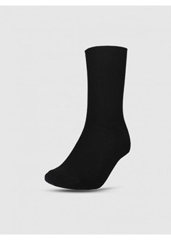Damskie skarpetki casual Outhorn OTHWAW24USOCF305 - czarne - id: 261557 - marki Outhorn - 177895064 Damskie skarpetki casual Outhorn OTHWAW24USOCF305 - czarne ze sklepu Sportstylestory.com w kategorii Skarpetki damskie - zdjęcie 177895064
