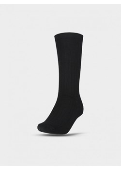Męskie skarpetki casual Outhorn OTHWAW24USOCM373 - czarne ze sklepu Sportstylestory.com w kategorii Skarpetki męskie - zdjęcie 177895094