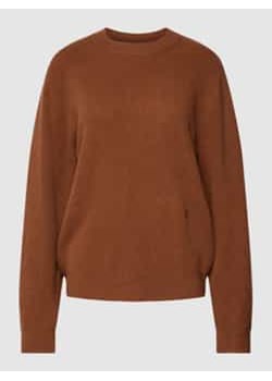 Sweter z dzianiny z wyhaftowanymi logo ze sklepu Peek&Cloppenburg  w kategorii Swetry damskie - zdjęcie 177943813