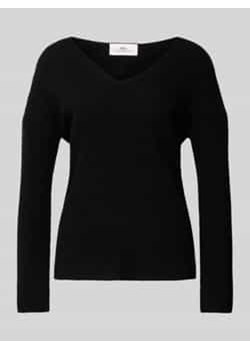 Sweter z dzianiny z kaszmiru z dekoltem w serek ze sklepu Peek&Cloppenburg  w kategorii Swetry damskie - zdjęcie 177955063