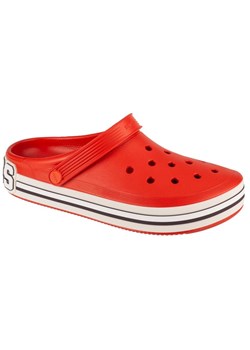 Chodaki Crocs Off Court Logo Clog 209651-625 czerwone ze sklepu ButyModne.pl w kategorii Klapki męskie - zdjęcie 177971373
