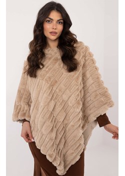 Beżowe poncho z eko futra AT-PN-2347.88, Kolor beżowy, Rozmiar uniwersalny, WOOL FASHION ITALIA ze sklepu Primodo w kategorii Poncza - zdjęcie 178011222